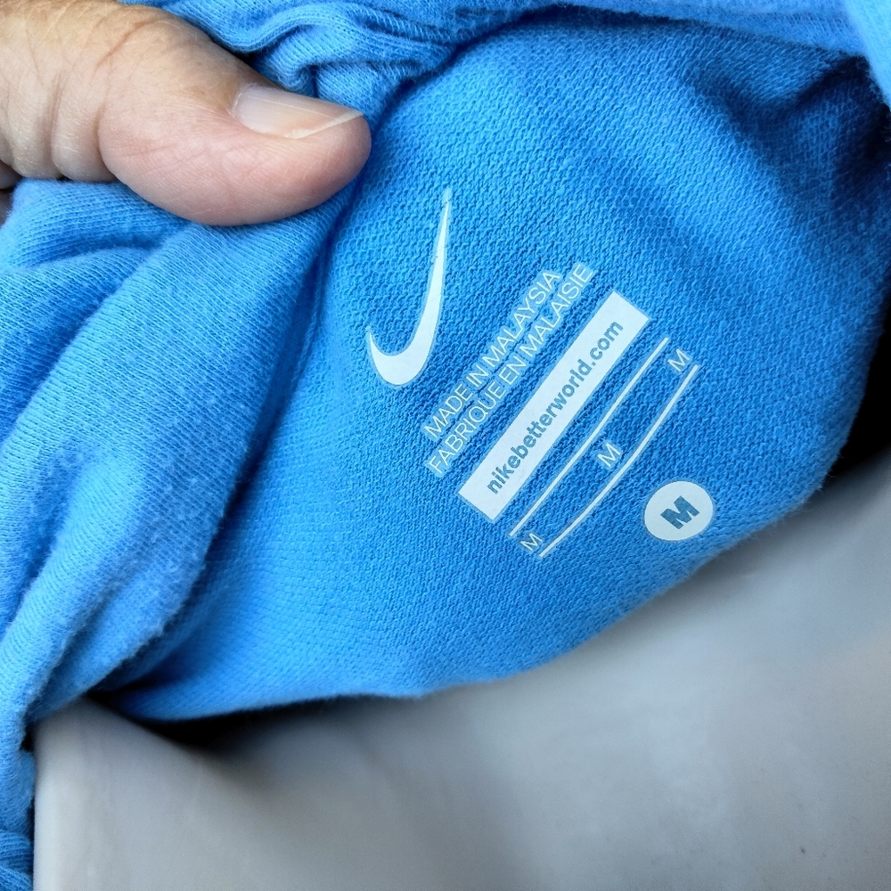 Nike hooded sweatshirt M - Picture 9 of 11